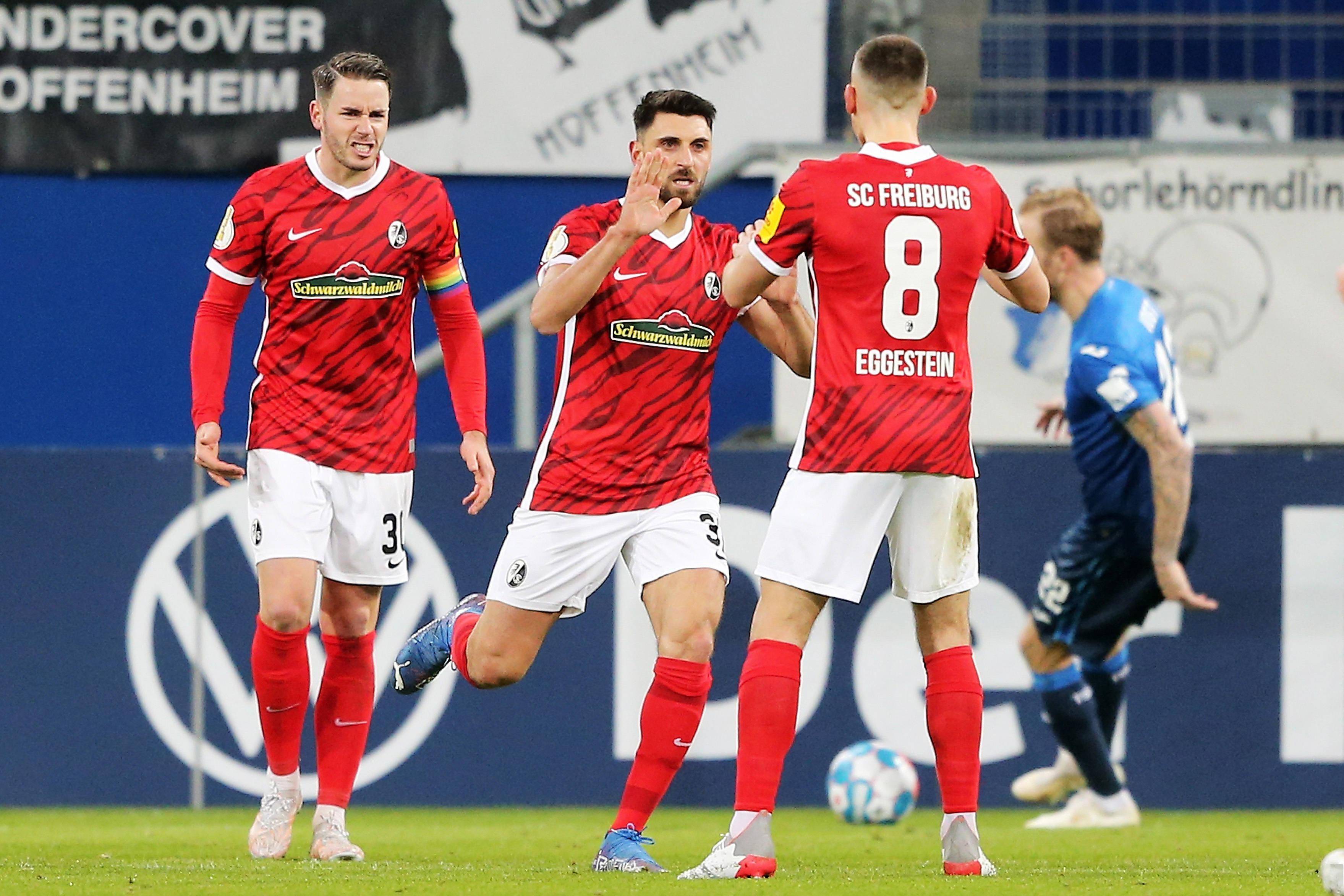 包含赛前体能课后，多特蒙德内部沟通备战欧联，悬念犹存，赛程密集仍需轮换的词条-中国米兰体育