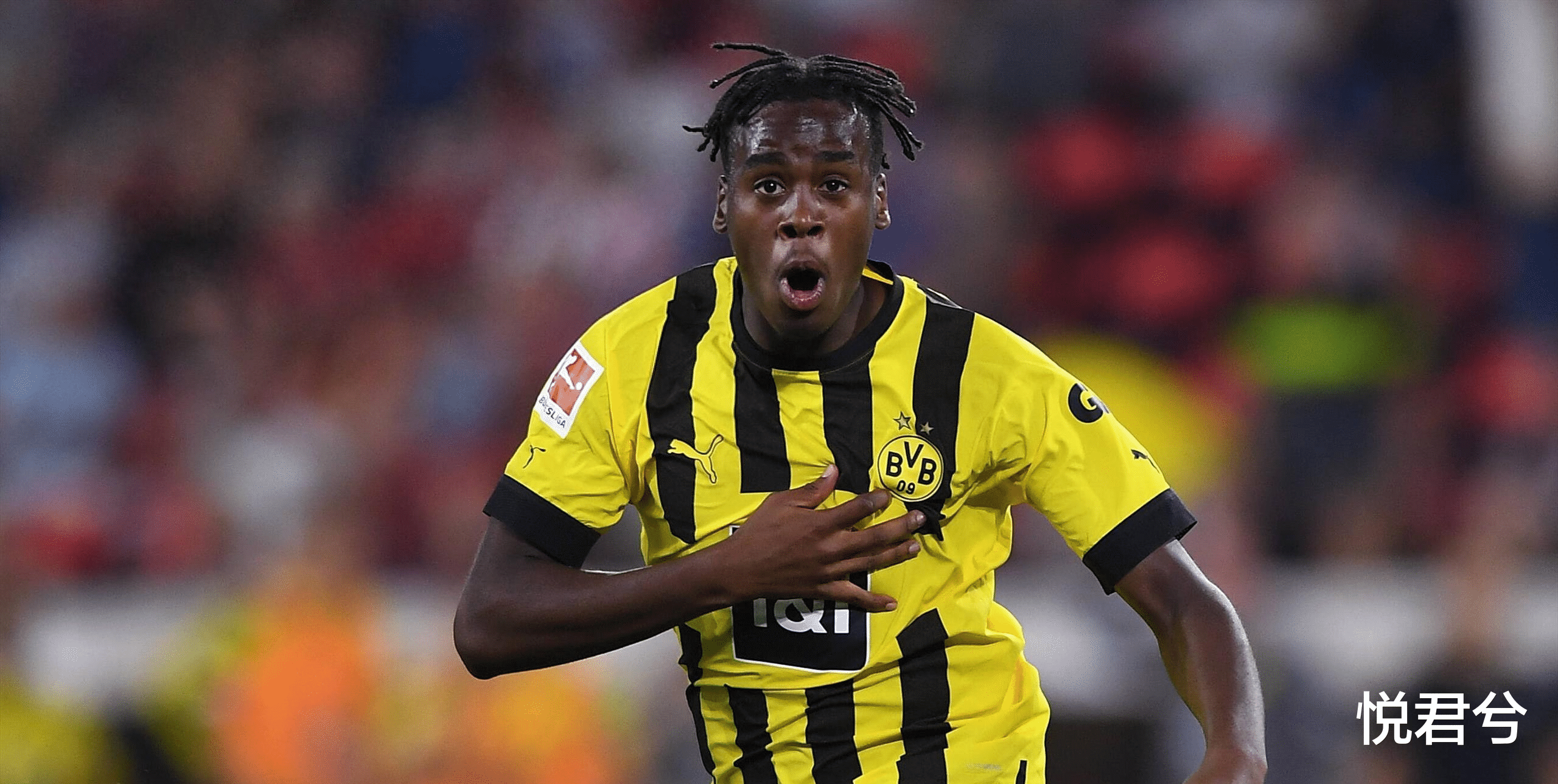 包含赛前体能课后，多特蒙德内部沟通备战欧联，悬念犹存，赛程密集仍需轮换的词条