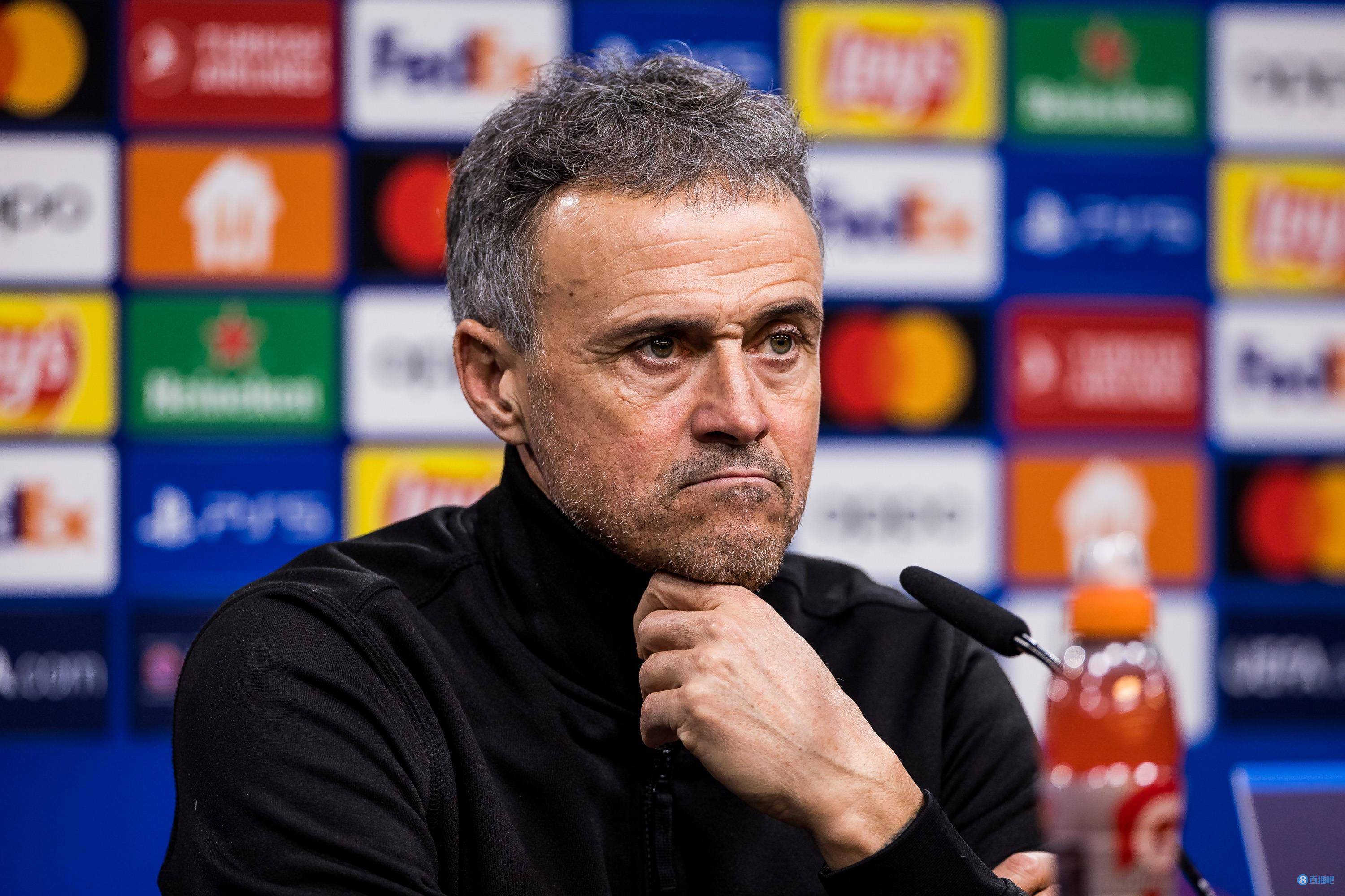 皇家社会迎法甲关键赛，关键时刻内部沟通，话题不断，赛程密集仍需轮换的简单介绍